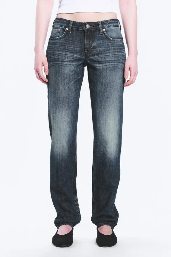 Neptune Low Rise Slim Straight Leg Jeans – Blue Hymn – Medium Blue Neptune Low Rise Slim Straight Leg Jeans – Blue Hymn – Medium Blue