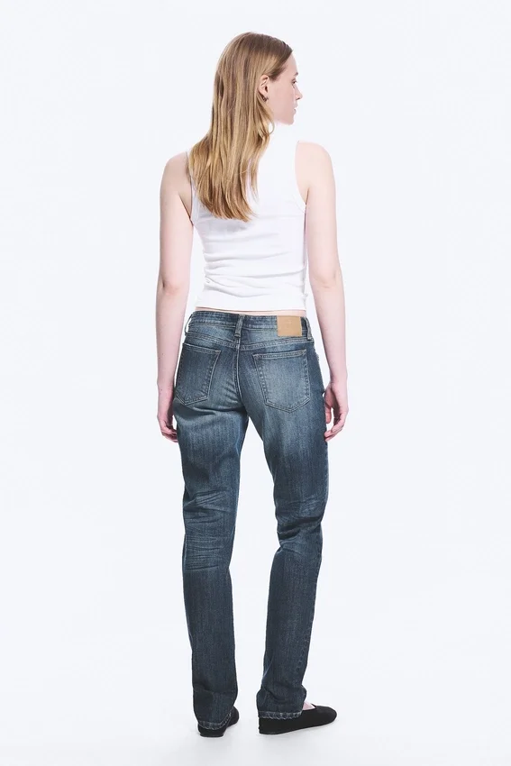 Neptune Low Rise Slim Straight Leg Jeans – Blue Hymn – Medium Blue Neptune Low Rise Slim Straight Leg Jeans – Blue Hymn – Medium Blue