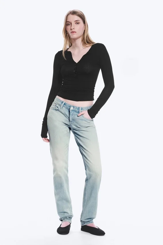 Neptune Low Rise Slim Straight Leg Jeans – Broken Blue – Light Blue Neptune Low Rise Slim Straight Leg Jeans – Broken Blue – Light Blue