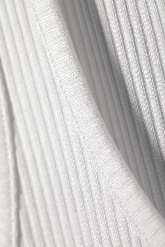 Novella Singlet – White Novella Singlet – White