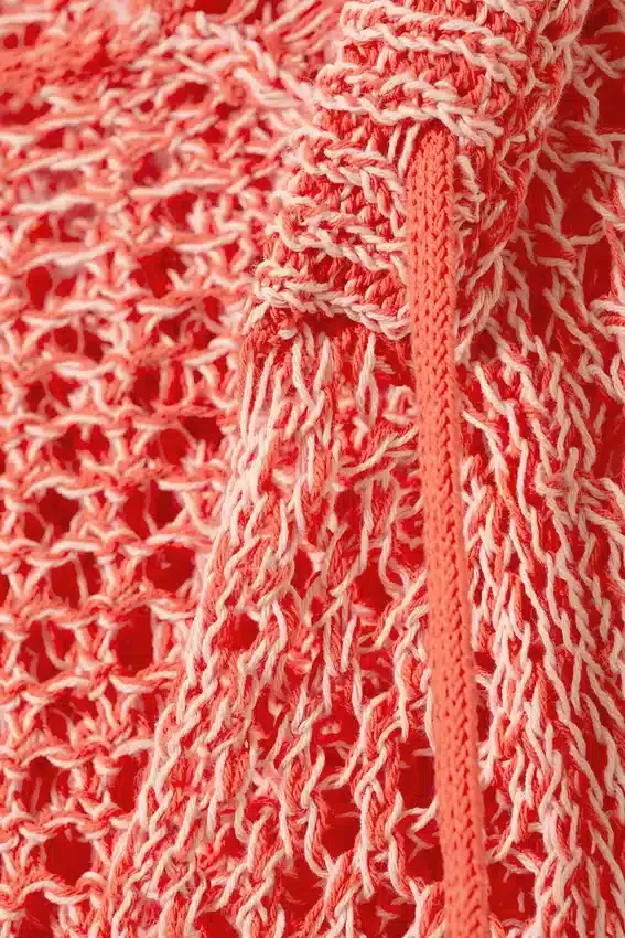 Open-Knit Hooded Sweater – Light Red Open-Knit Hooded Sweater – Light Red