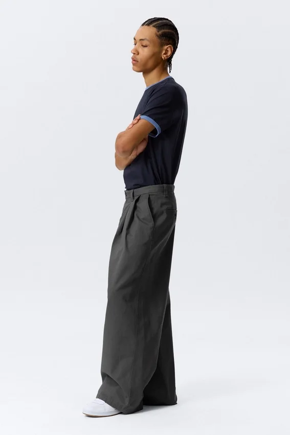 Otis Baggy Pleated Twill Chinos – Dark Grey Otis Baggy Pleated Twill Chinos – Dark Grey
