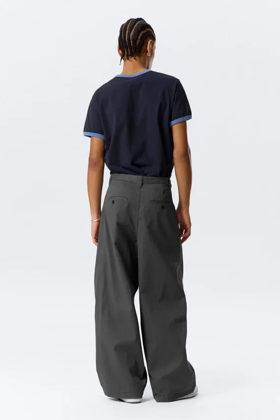 Otis Baggy Pleated Twill Chinos – Dark Grey Otis Baggy Pleated Twill Chinos – Dark Grey