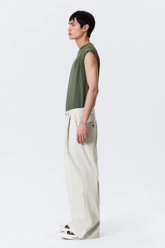 Otis Baggy Pleated Twill Chinos – Light Beige Otis Baggy Pleated Twill Chinos – Light Beige