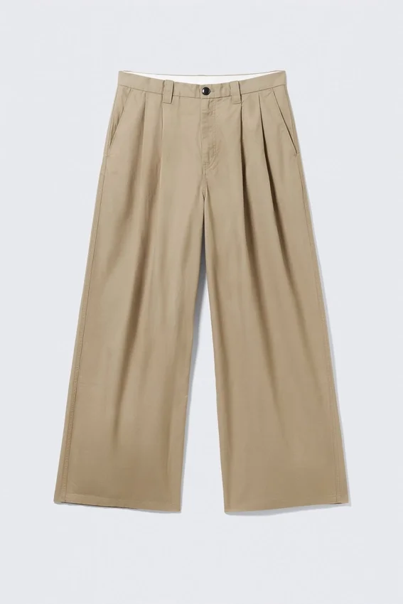 Otis Oversized Pleated Cotton Twill Chinos – Beige Otis Oversized Pleated Cotton Twill Chinos – Beige