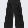 Otis Oversized Pleated Cotton Twill Chinos – Black Otis Oversized Pleated Cotton Twill Chinos – Black