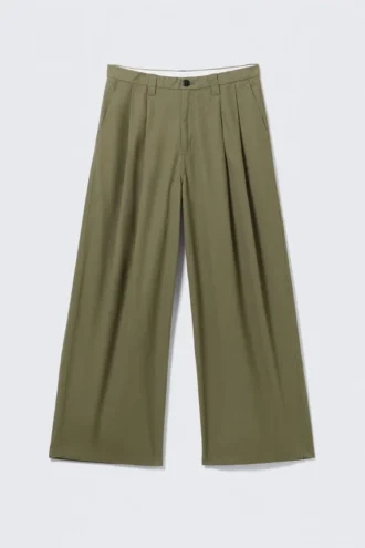 Otis Oversized Pleated Cotton Twill Chinos – Khaki Green