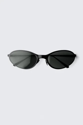 Oval Metal Sunglasses – Black – Dark Lenses
