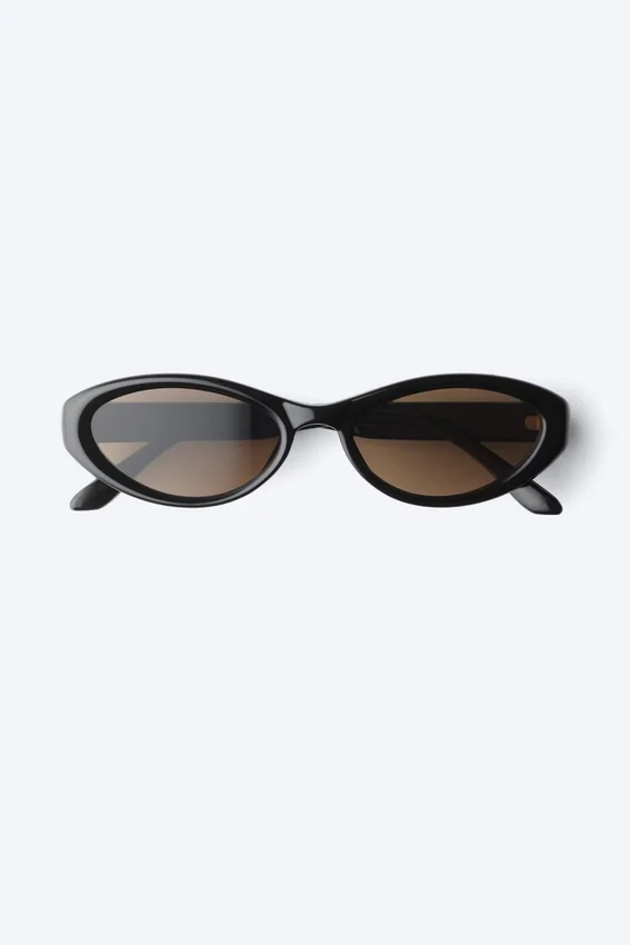 Oval Sunglasses – Black – Brown Lenses Oval Sunglasses – Black – Brown Lenses