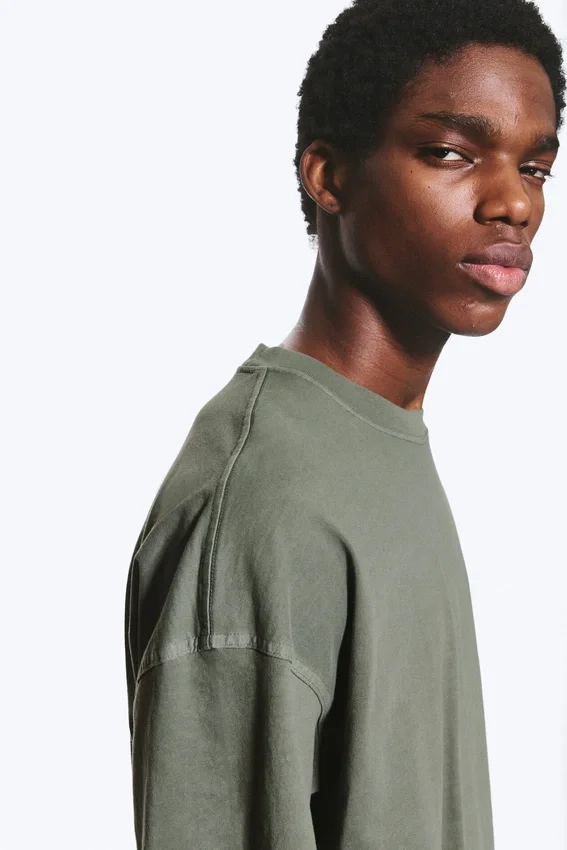 Oversized Boxy T-Shirt – Light Dusty Khaki Green Oversized Boxy T-Shirt – Light Dusty Khaki Green