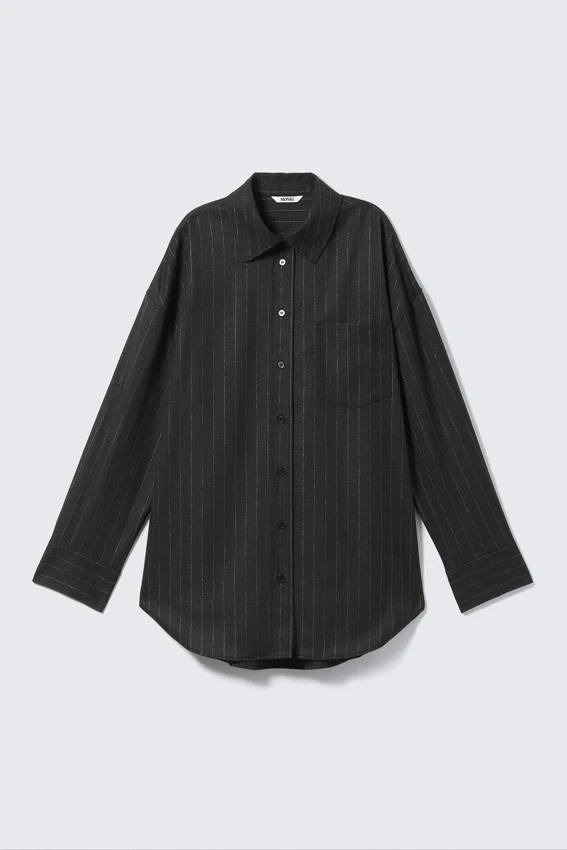 Oversized Button-Up Shirt – Dark Grey – Metallic Stripes Oversized Button-Up Shirt – Dark Grey – Metallic Stripes
