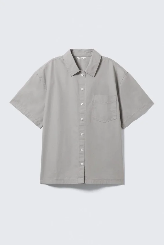 Oversized Cotton Canvas Short-Sleeved Shirt – Light Grey Oversized Cotton Canvas Short-Sleeved Shirt – Light Grey