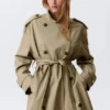 Oversized Double-Breasted Canvas Trench Coat – Beige Oversized Double-Breasted Canvas Trench Coat – Beige
