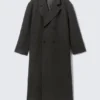Oversized Double-Breasted Wool-Blend Coat – Dark Grey Herringbone Oversized Double-Breasted Wool-Blend Coat – Dark Grey Herringbone