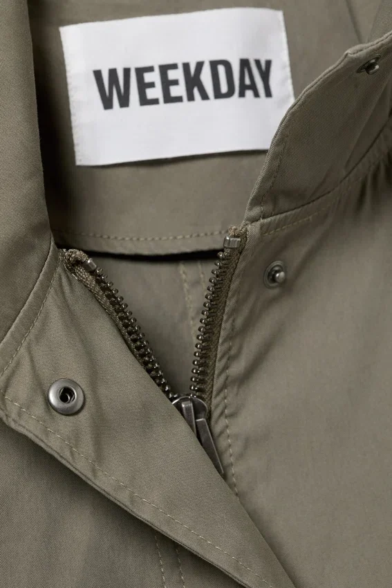 Oversized Funnel-Neck Canvas Parka – Khaki Green Oversized Funnel-Neck Canvas Parka – Khaki Green