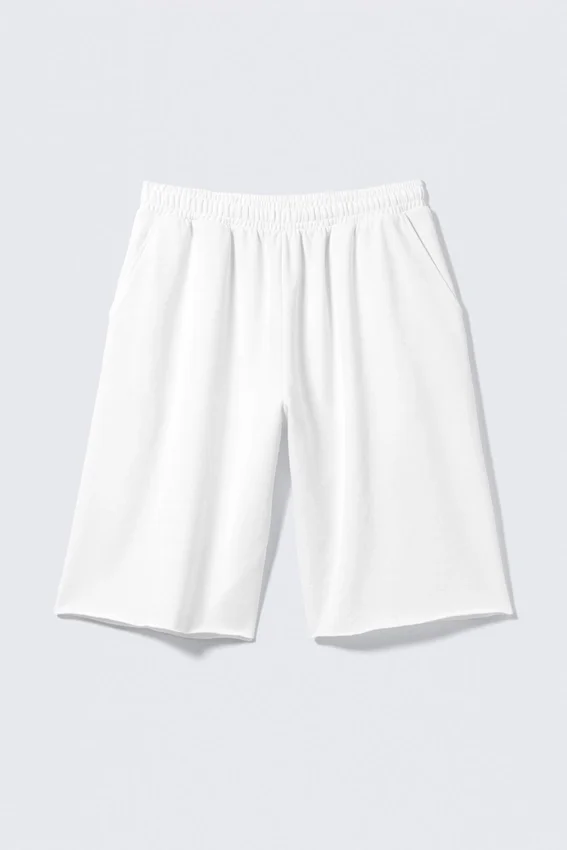 Oversized Knee-Length Terry Shorts – White Oversized Knee-Length Terry Shorts – White