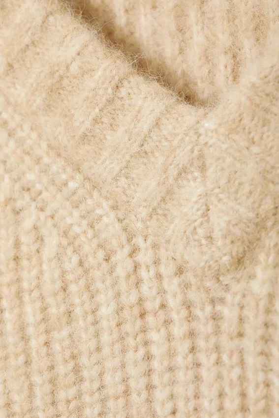 Oversized Knitted Wool-Blend Sweater – Dusty Beige Oversized Knitted Wool-Blend Sweater – Dusty Beige