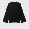 Oversized Long Sleeve T-Shirt – Black Oversized Long Sleeve T-Shirt – Black