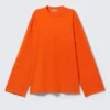 Oversized Long Sleeve T-Shirt – Bright Orange Oversized Long Sleeve T-Shirt – Bright Orange