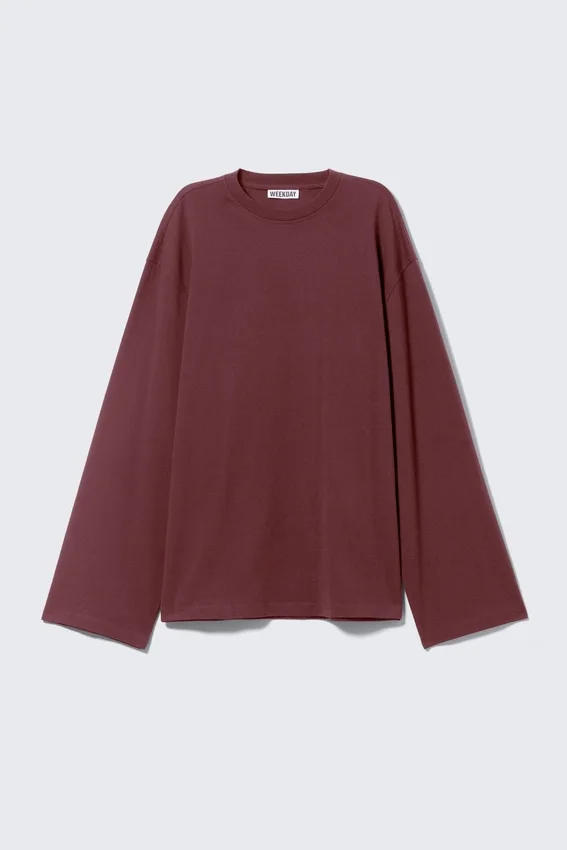 Oversized Long Sleeve T-Shirt – Burgundy Oversized Long Sleeve T-Shirt – Burgundy