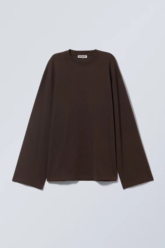 Oversized Long Sleeve T-Shirt – Dark Brown Oversized Long Sleeve T-Shirt – Dark Brown