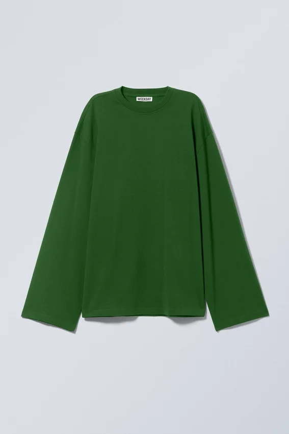 Oversized Long Sleeve T-Shirt – Dark Green Oversized Long Sleeve T-Shirt – Dark Green