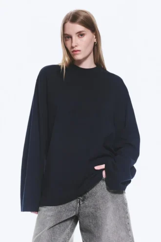 Oversized Long Sleeve T-Shirt – Dark Navy Blue