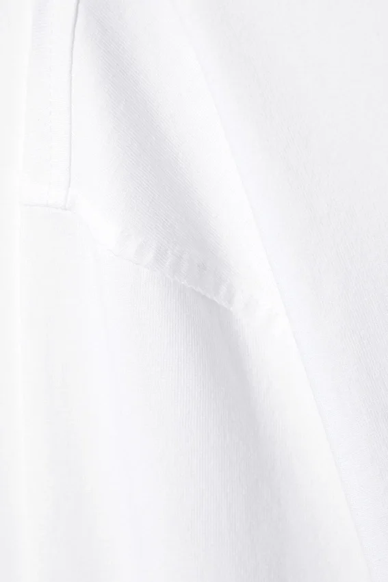Oversized Long Sleeve T-Shirt – White Oversized Long Sleeve T-Shirt – White