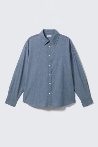 Oversized Long-Sleeved Denim Shirt – Blue Oversized Long-Sleeved Denim Shirt – Blue