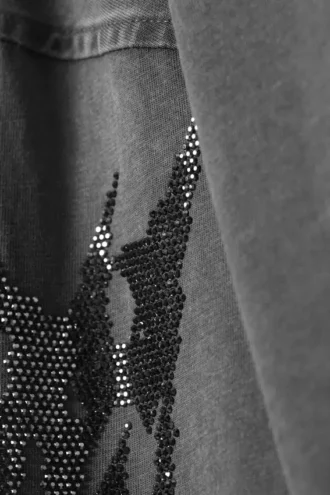 Oversized Long-Sleeved Rhinestone T-Shirt – Dark Grey