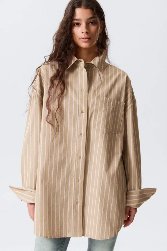 Oversized Long-Sleeved Shirt – Striped Beige Oversized Long-Sleeved Shirt – Striped Beige