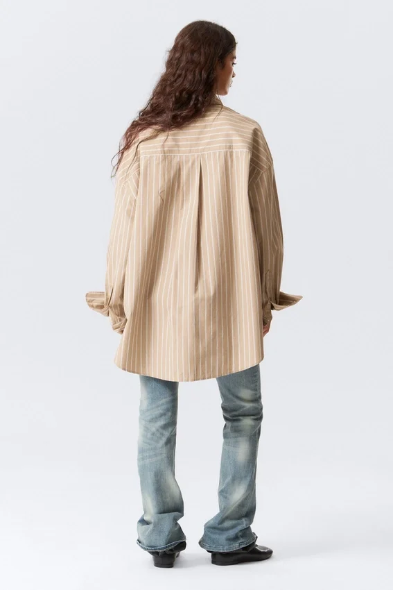 Oversized Long-Sleeved Shirt – Striped Beige Oversized Long-Sleeved Shirt – Striped Beige