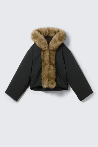 Oversized Puffer Jacket with Faux Fur – Black