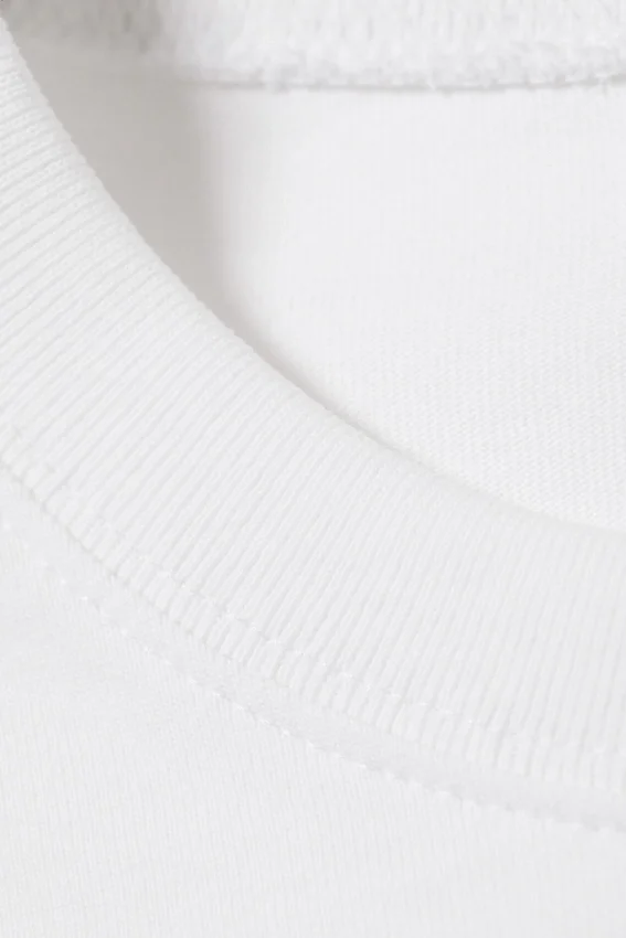 Oversized Short-Sleeved Cotton T-Shirt – White Oversized Short-Sleeved Cotton T-Shirt – White