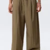 Oversized Suit Trousers – Beige Oversized Suit Trousers – Beige