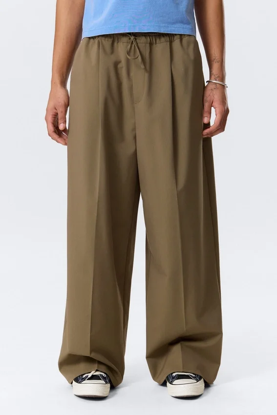 Oversized Suit Trousers – Beige Oversized Suit Trousers – Beige