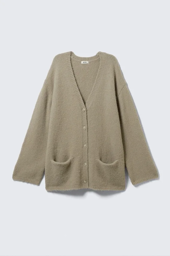 Oversized V-Neck Cardigan – Dusty Beige Oversized V-Neck Cardigan – Dusty Beige
