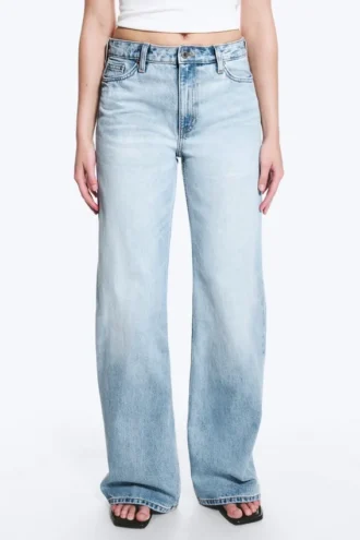 Paz Mid Rise Wide Jeans – Trot Blue – Light Blue
