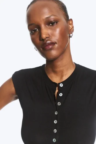 Pearl Button up Top – Black – Pearl Buttons Pearl Button up Top – Black – Pearl Buttons