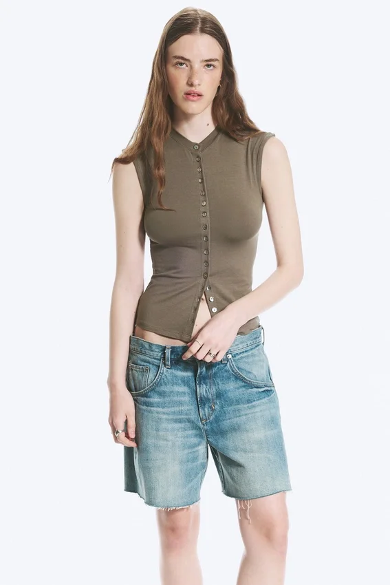 Pearl Button up Top – Dusty Grey Pearl Button up Top – Dusty Grey