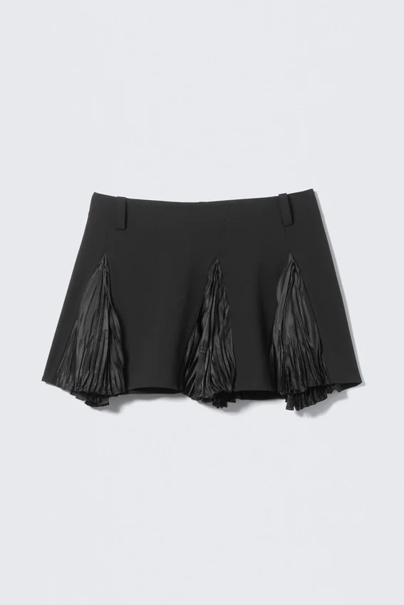 Pleated Insert Mini Skirt – Black Pleated Insert Mini Skirt – Black