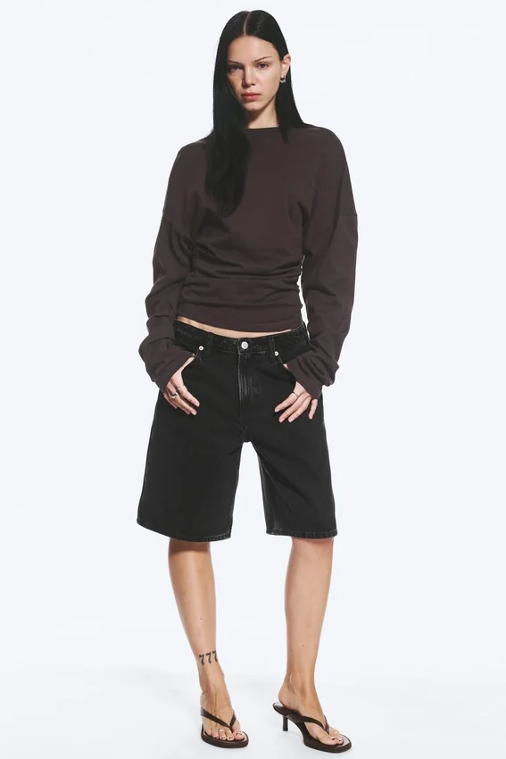 Pleated Long-Sleeved Top – Dark Brown Pleated Long-Sleeved Top – Dark Brown