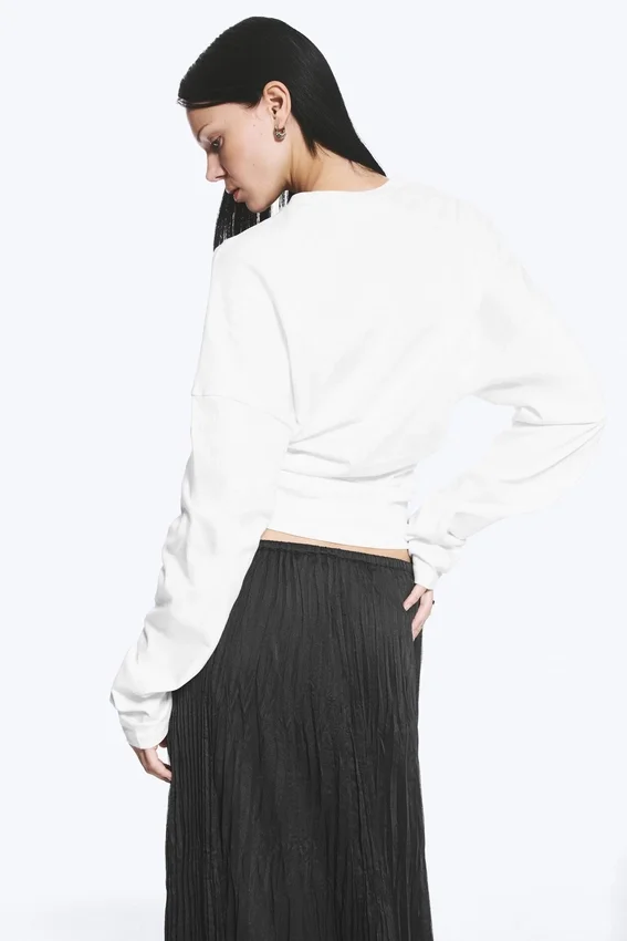 Pleated Long-Sleeved Top – White Pleated Long-Sleeved Top – White