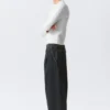 Pleated Loose Baggy Jeans – Emerald Rinse – Dark Blue Pleated Loose Baggy Jeans – Emerald Rinse – Dark Blue