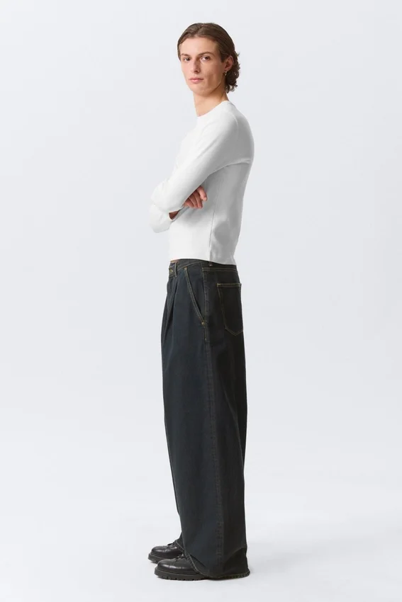 Pleated Loose Baggy Jeans – Emerald Rinse – Dark Blue Pleated Loose Baggy Jeans – Emerald Rinse – Dark Blue