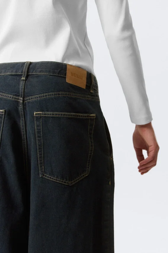 Pleated Loose Baggy Jeans – Emerald Rinse – Dark Blue Pleated Loose Baggy Jeans – Emerald Rinse – Dark Blue