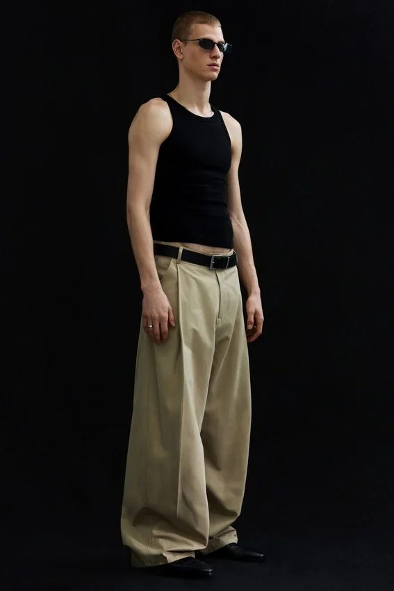 Pleated Loose Fit Wide Leg Trousers – Beige Pleated Loose Fit Wide Leg Trousers – Beige