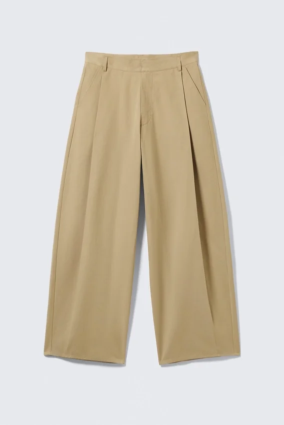 Pleated Loose Fit Wide Leg Trousers – Beige Pleated Loose Fit Wide Leg Trousers – Beige