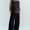 Pleated Loose Fit Wide Leg Trousers – Black Pleated Loose Fit Wide Leg Trousers – Black