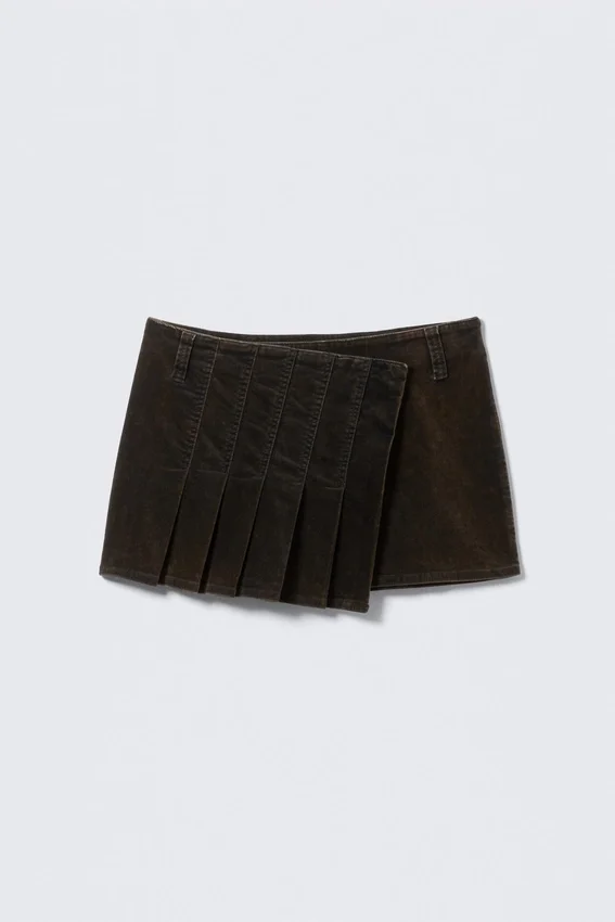 Pleated Velvet Mini Skirt – Dark Brown Pleated Velvet Mini Skirt – Dark Brown